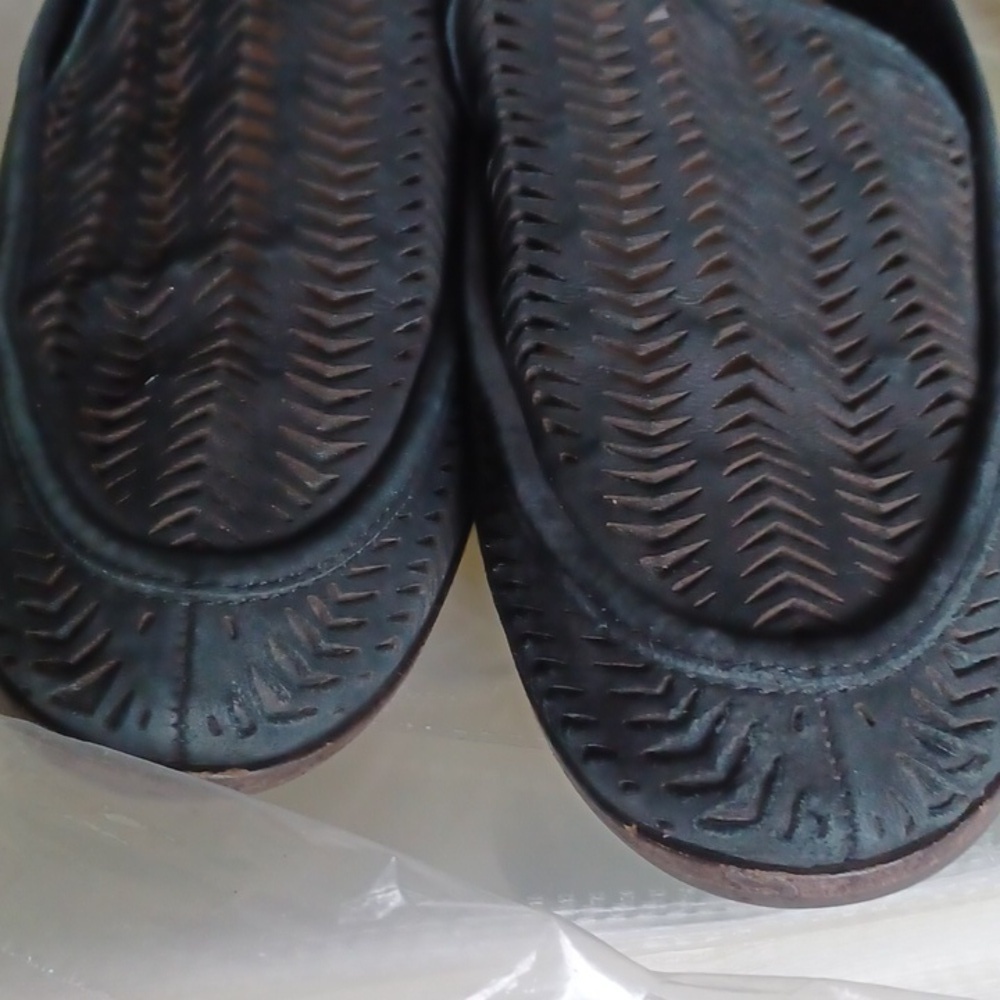 Lucky Brand Camdyn Black Suede Leather Perforated Top Loafers Women's Size 9.5 - Picture 2 of 6
